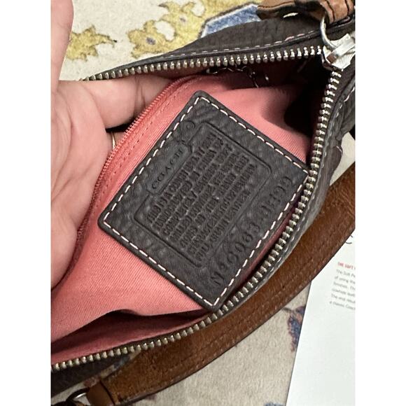 Vintage Coach Legacy Soft Pebble Collection Leather Shoulder Bag Brown - Picture 8 of 11